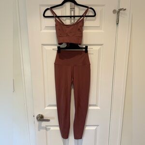 Varley Leggings & Sports Bra Set